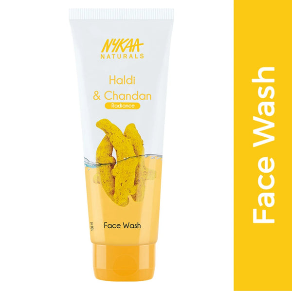 Nykaa Naturals Face Scrub – Glow Naturally